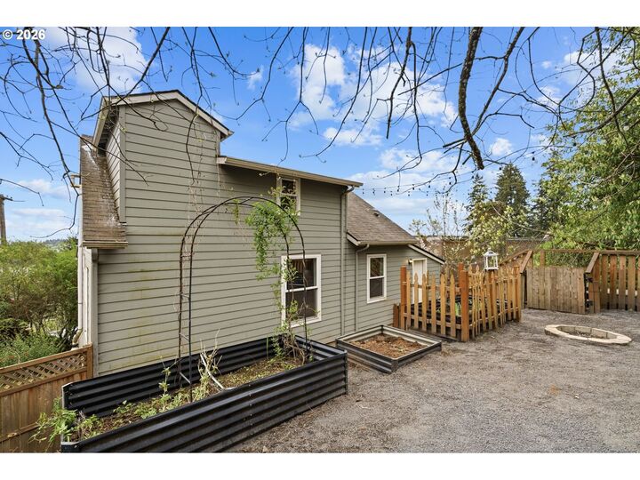 Property Photo: 10505 NW 2nd St OR 97231