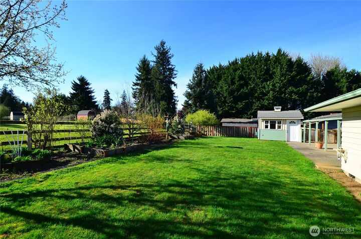 Property Photo:  14712  Broadway Avenue  WA 98296 