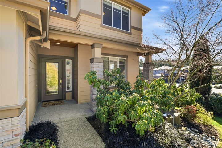 Property Photo:  22375 SE 282nd Lane  WA 98038 