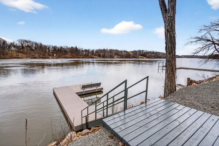 Property Photo:  739 Park Street  WI 54180-1017 