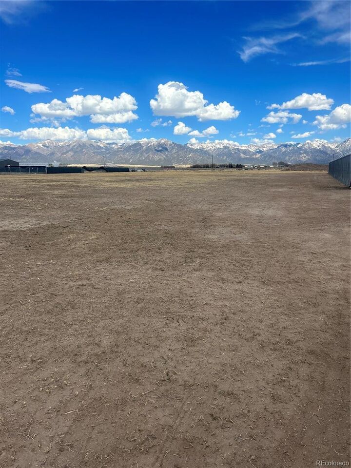 Property Photo: 800 S Reigel 3 Court CO 81143