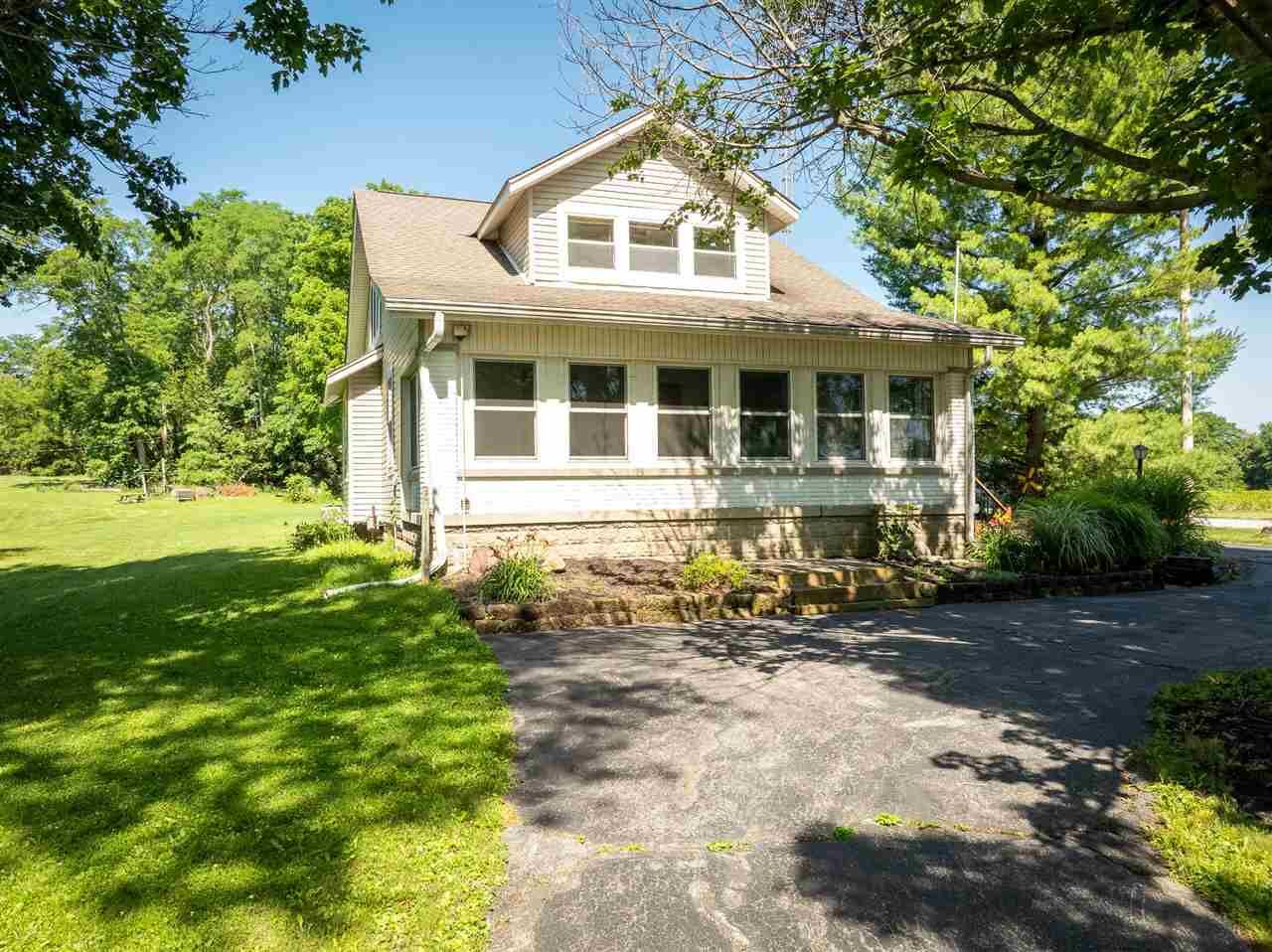 Property Photo: 2698 Straightline Pike IN 47374