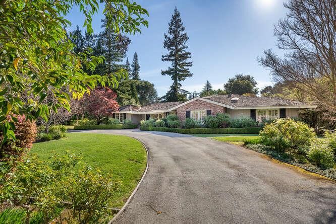 Property Photo: 1 Adam Way CA 94027