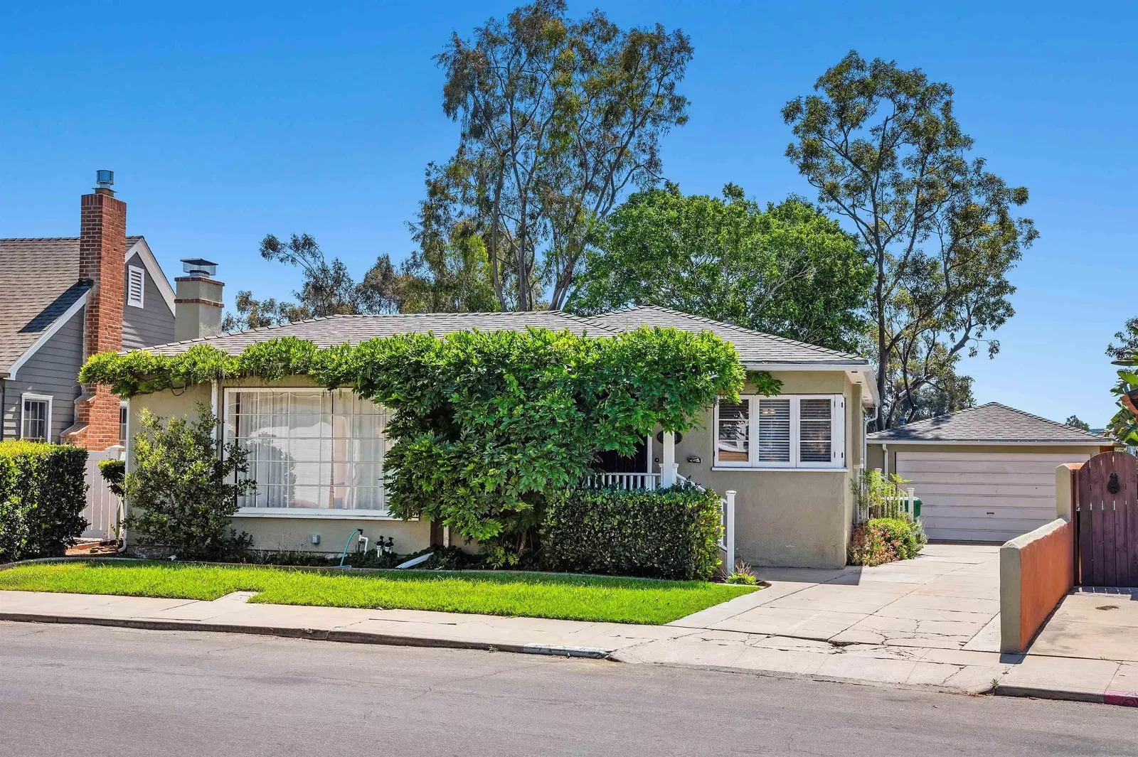 Property Photo: 4630 Norma Dr CA 92115