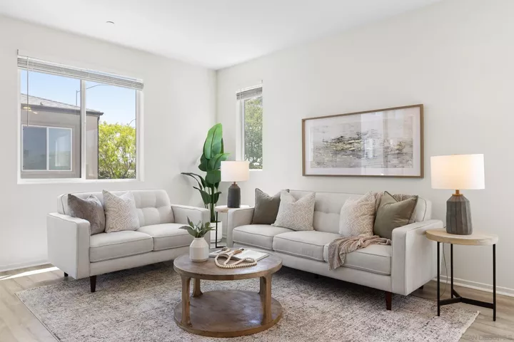 Property Photo:  5222 Surfwalk Way 6  CA 92154 