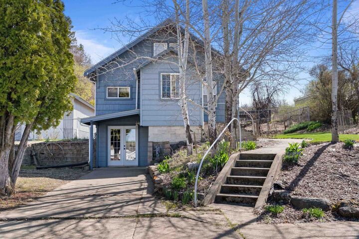 Property Photo:  209 S Josephine Ave  WA 99170 