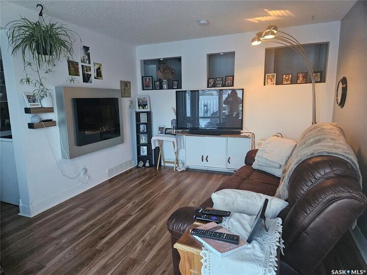 Property Photo: 1292 Gordon Road 5 SK S6H 3E5