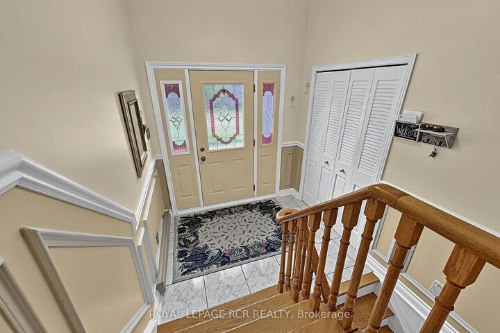 Property Photo:  1049 Elgin Street  ON L3Y 3C3 
