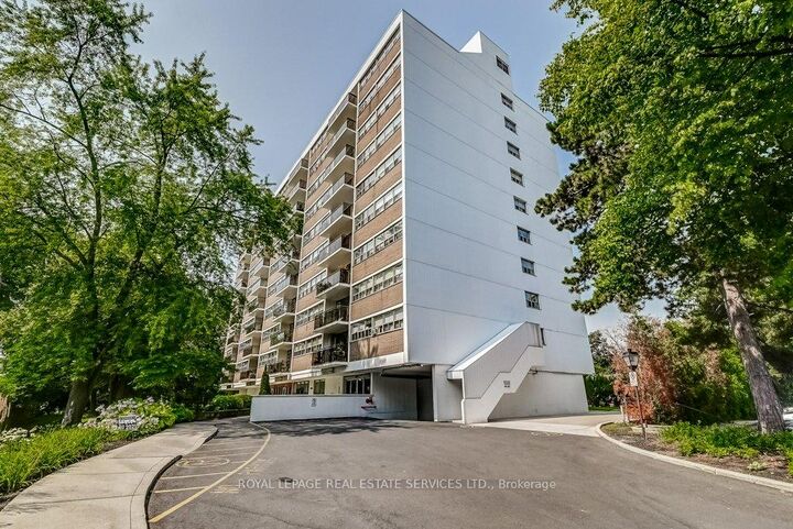 212 Kerr Street 404 — photo 1