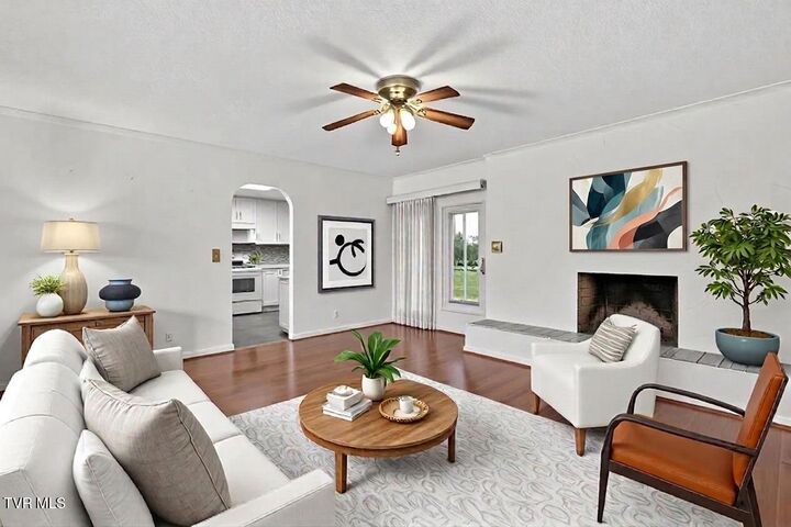 Property Photo: 107 Dogwood Lane TN 37604