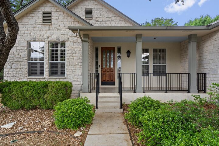 Property Photo:  106 Swallowtail Circle  TX 78633 