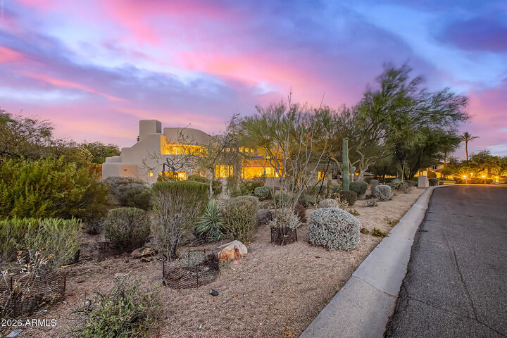 Property Photo:  11833 S Montezuma Court  AZ 85044 