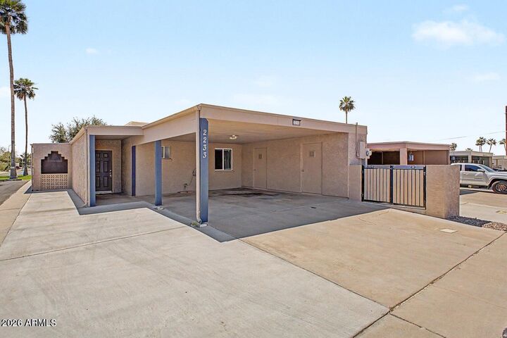 Property Photo: 2233 N Recker Road AZ 85215