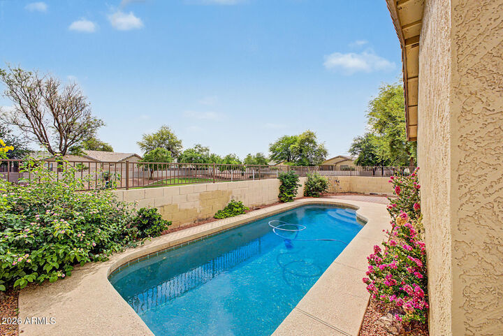 Property Photo:  10809 W Cambridge Avenue  AZ 85392 