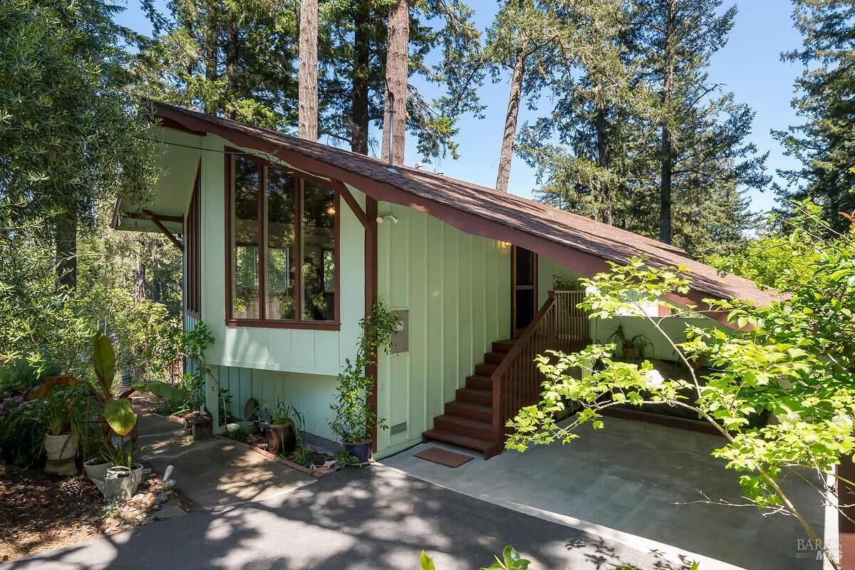 Property Photo:  187 Conifer Way  CA 94973 