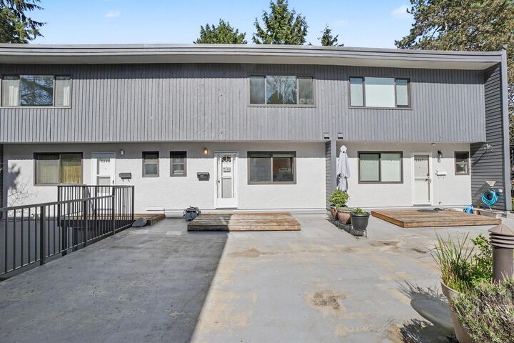 7305 Coronado Drive — photo 1