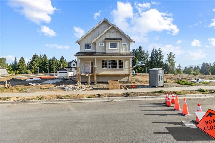 33189 Pinchbeck Avenue — photo 1