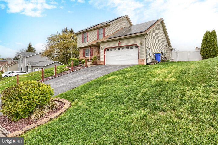 Property Photo:  5530 Fulcroft Avenue  PA 17111 