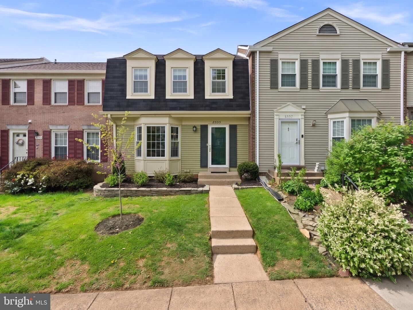 Property Photo:  8555 Dellway Lane  VA 22180 