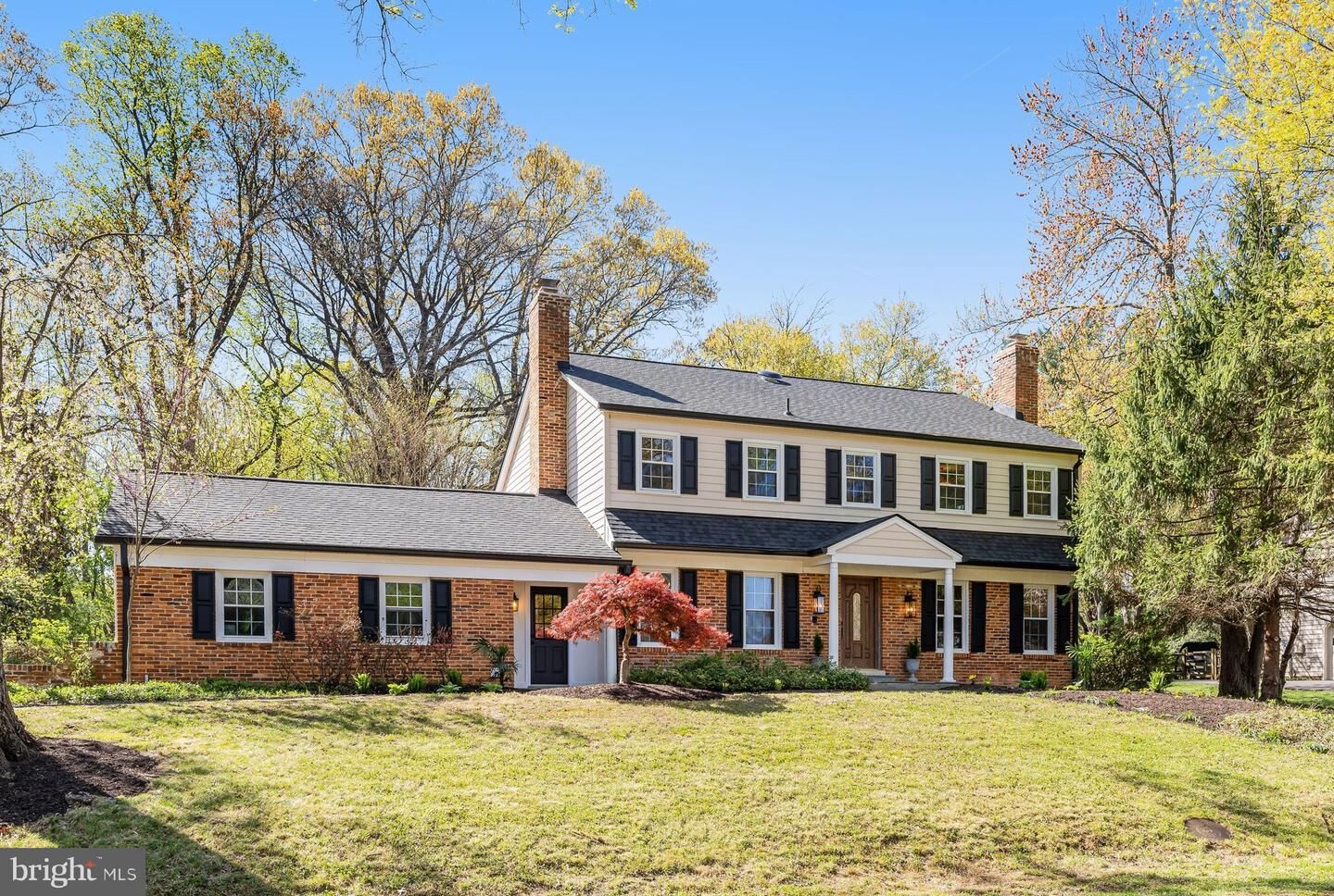 Property Photo:  10305 Hunt Country Lane  VA 22182 