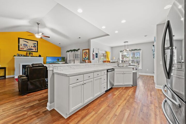 Property Photo:  808 Stone Pine Ct.  SC 29569 