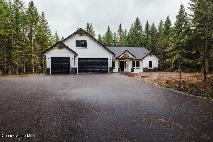 Property Photo:  1533 W Remmick Street  ID 83835 