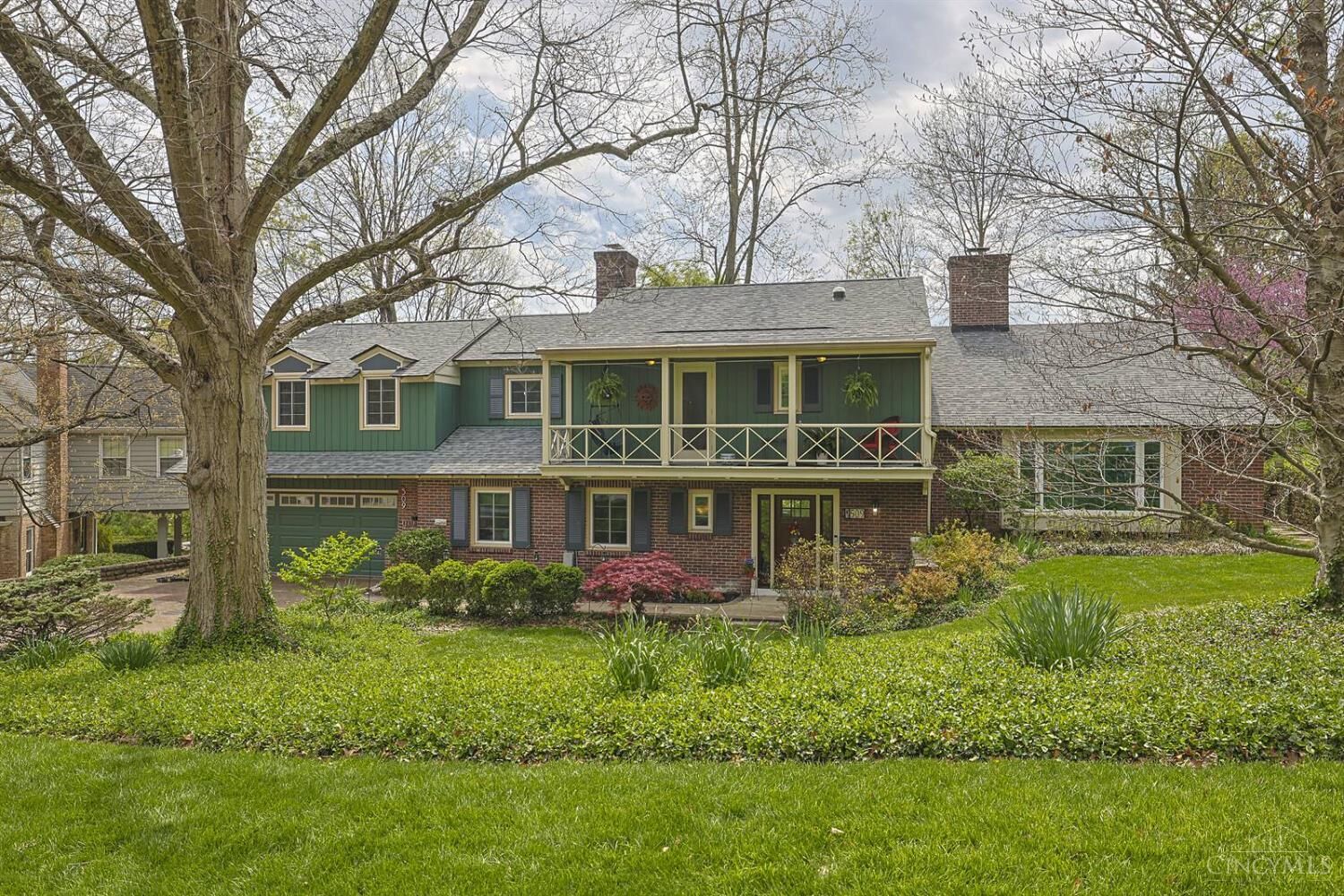Property Photo:  509 Larchmont Drive  OH 45215 