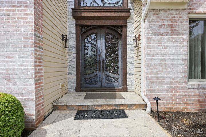 Property Photo:  6 Deerfield Drive  NJ 08831 