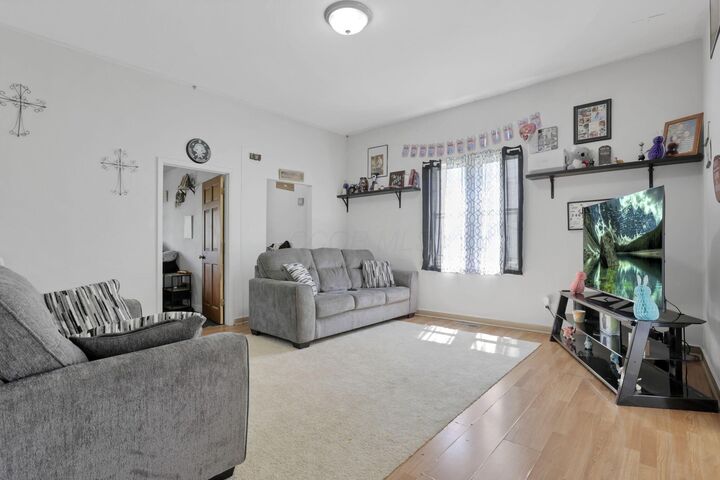 Property Photo:  75 Gay Street  OH 43055 