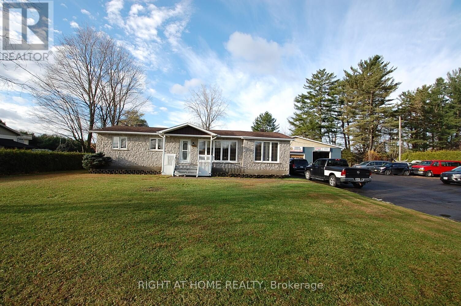 Property Photo: 312 Ramage Road ON K4K 1K7