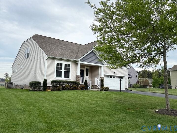 Property Photo: 10137 Cameron Ridge Drive VA 23005
