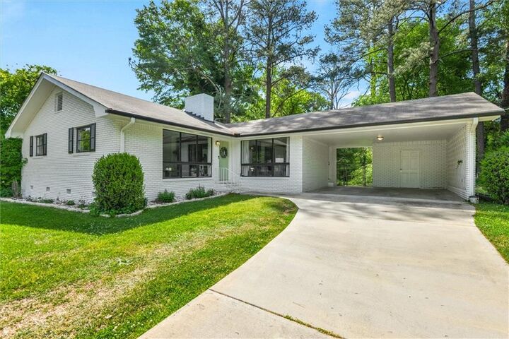 Property Photo:  245 Lunie Drive SW  GA 30126 