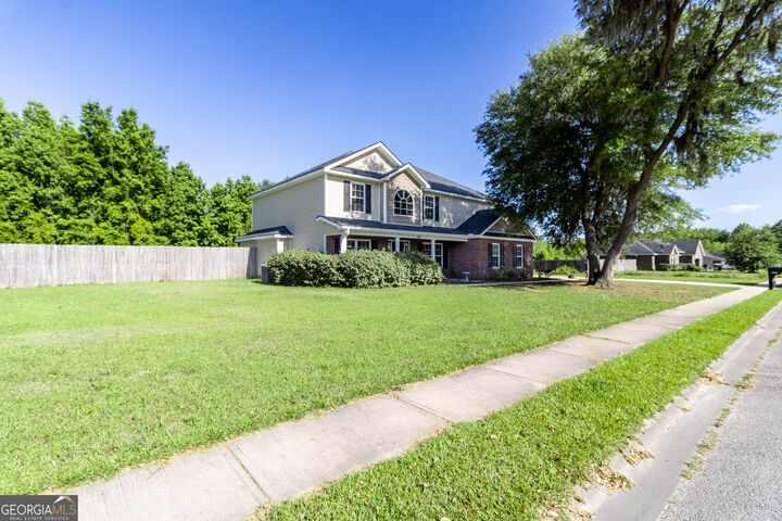 Property Photo:  448 Mancey Garrason Loop  GA 31316 
