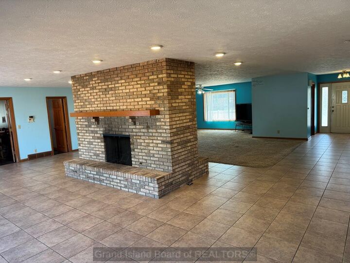 Property Photo: 2820 W Koenig NE 68803