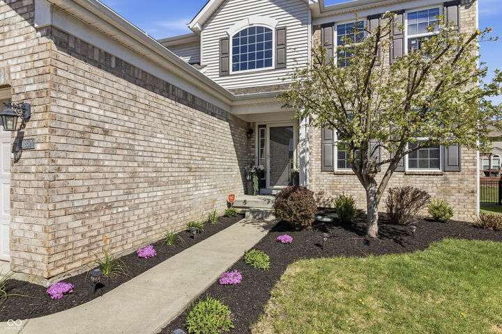 Property Photo:  11852 Wynsom Court  IN 46038 