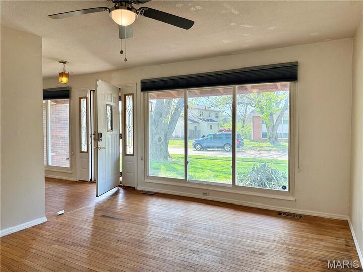 Property Photo:  2210 Spoonwood Lane  MO 63033 