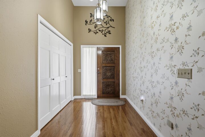 Property Photo:  6 Ruyak Point  ND 58703 
