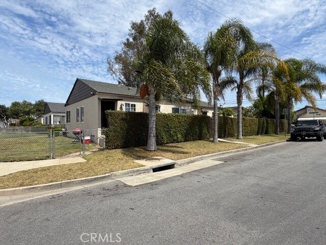 Property Photo: 16962 Brighton Avenue CA 90247