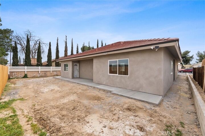 Property Photo:  15688 Kingswood  CA 92392 
