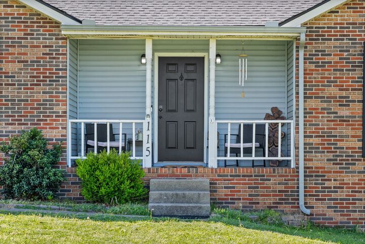Property Photo:  115 Whitehall Dr  TN 37042 