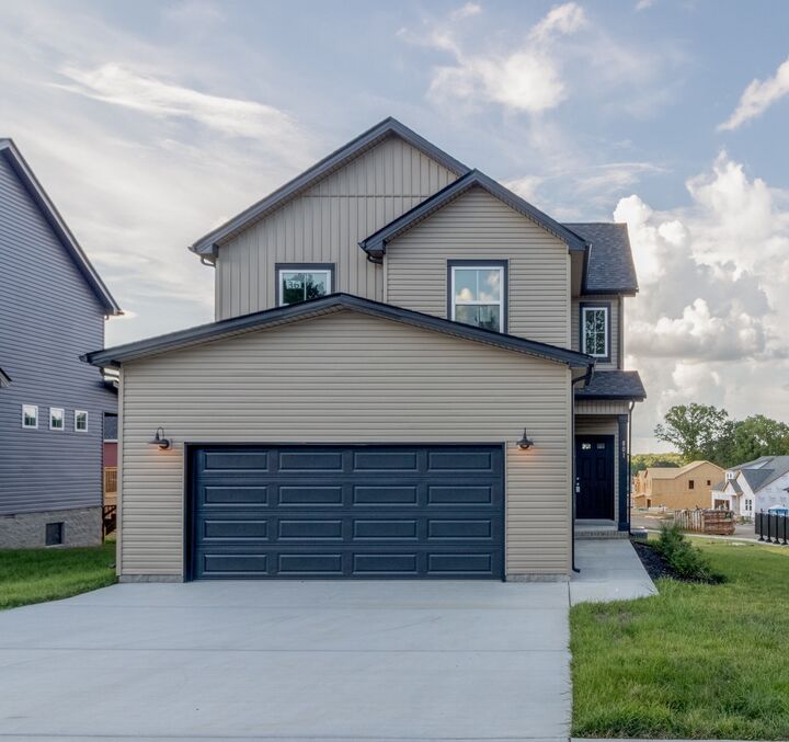 Property Photo:  2808 Brewster Dr  TN 37042 