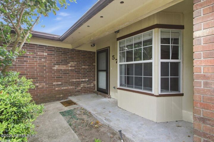 Property Photo:  572 John Hancock Street  FL 32073 