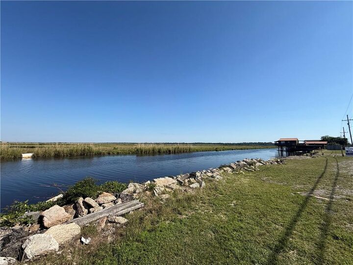 Property Photo:  4591 Pontchartrain Drive  LA 70458 