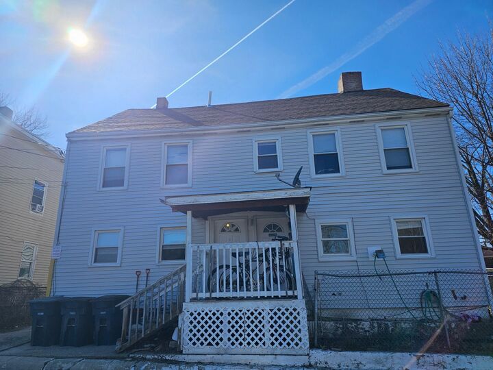 Property Photo:  8A &Amp 8B Jackson Street  NH 03060 