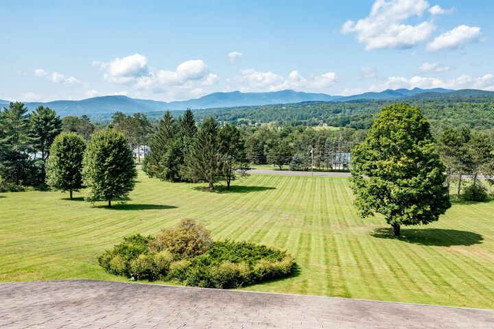Property Photo:  24 Snowdrift Lane  VT 05672 