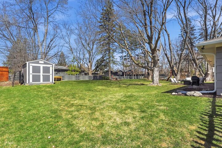 Property Photo:  15520 2nd Avenue N  MN 55447 