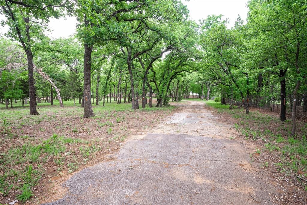Property Photo:  569 Lavena Street  TX 76248 