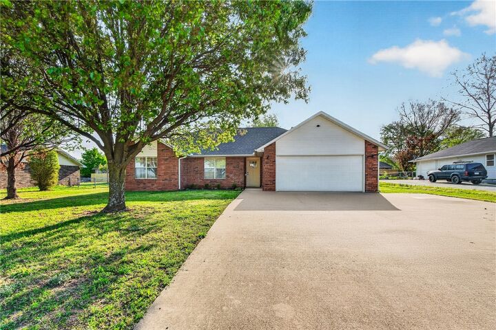 Property Photo:  703 Ditmars Road  AR 72753 