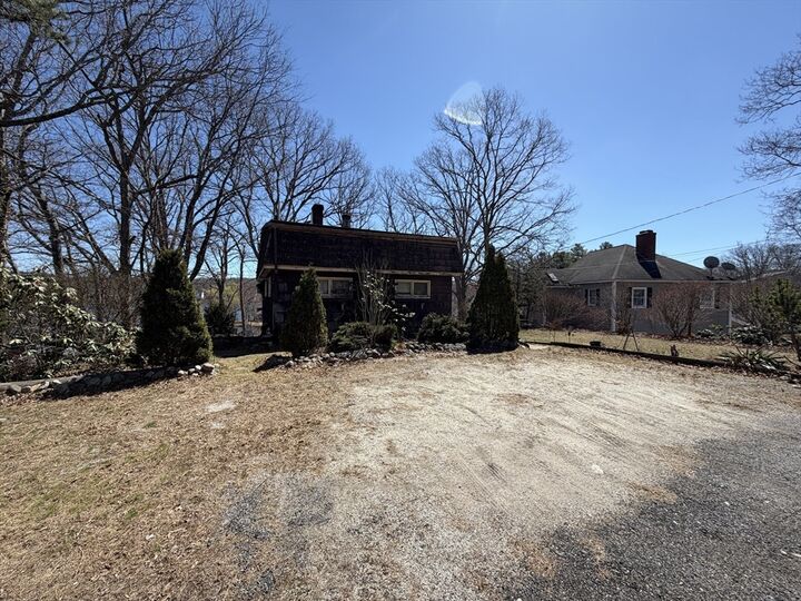 Property Photo:  133 Lakeshore Dr  MA 01504 