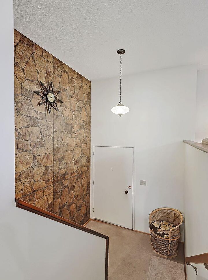 Photo de la propriété:  2220 23 Street  AB T0L 1R0 